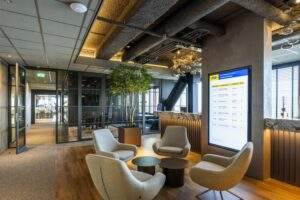 P.J. Oudweg 4 in Almere